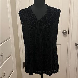 Dana Bachman Black Sleeveless Velvet Burnout Tie-Neck Top